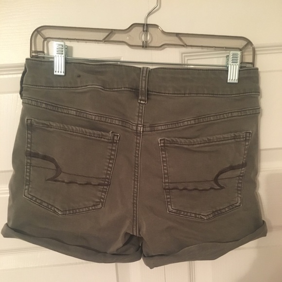 American Eagle High Wasted Shorts - Picture 3 of 5